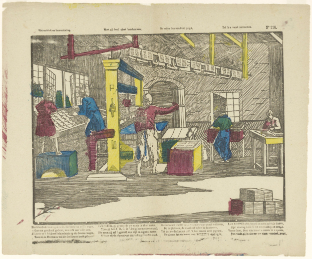 Eine handgezeichnete Fabrikszene mit Arbeitern, die Maschinen und Tische bedienen, mit Fenstern und anderen Gegenständen, mit Text am unteren Rand des Papiers.