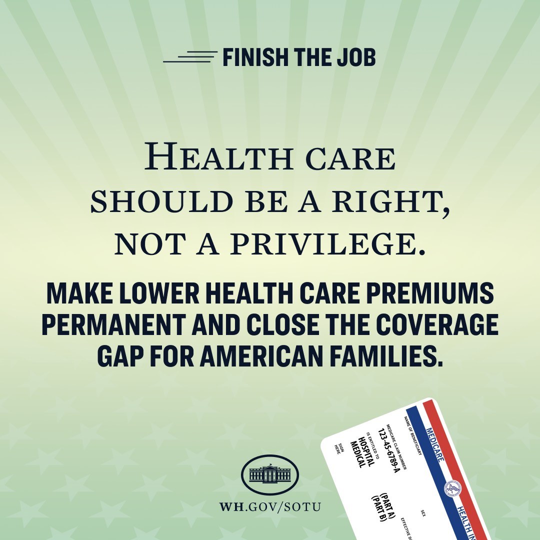 Plakat mit dem Text "Beende den Job: Gesundheit sollte ein Recht sein, nicht ein Privileg" und einer Karte mit der Aufschrift "Mach niedrigere Gesundheitskosten permanent und schließe die Lücke in der Gesundheitsversorgung für amerikanische Familien."