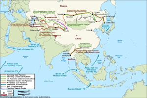 Detailierte Weltkarte mit Vorschlag für Öl- und Gas-Pipelines, enthält Routen durch Länder, wichtige Städte, Gewässer und Erläuterungstext.
