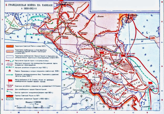 Ein Plakat mit einer Karte des sowjetischen Reichs während des Zweiten Weltkriegs, versehen mit Text und Zahlen, die detaillierte Kriegsinformationen enthalten.