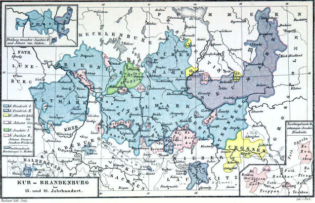 Eine detaillierte Deutschlandkarte mit der Provinz Brandenburg hervorgehoben, die Städte, Ortschaften und geografische Merkmale zeigt, zusammen mit Textinformationen über Provinzen und ihre Hauptstädte.
