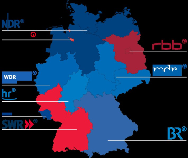 Karte von Deutschland, die die Ergebnisse der Wahl von 2016 nach Provinz in Rot und Blau hervorhebt, mit zusätzlichen Textdetails zu Kandidaten und Wahldatum.